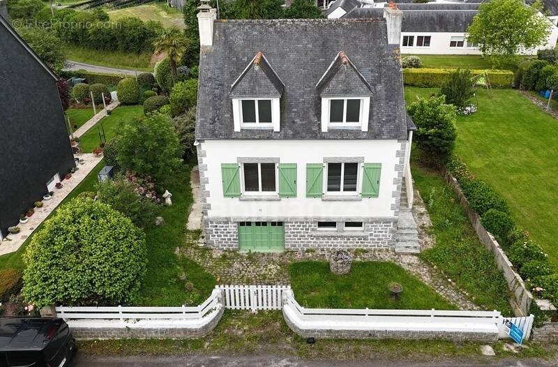 Maison à PLONEVEZ-DU-FAOU