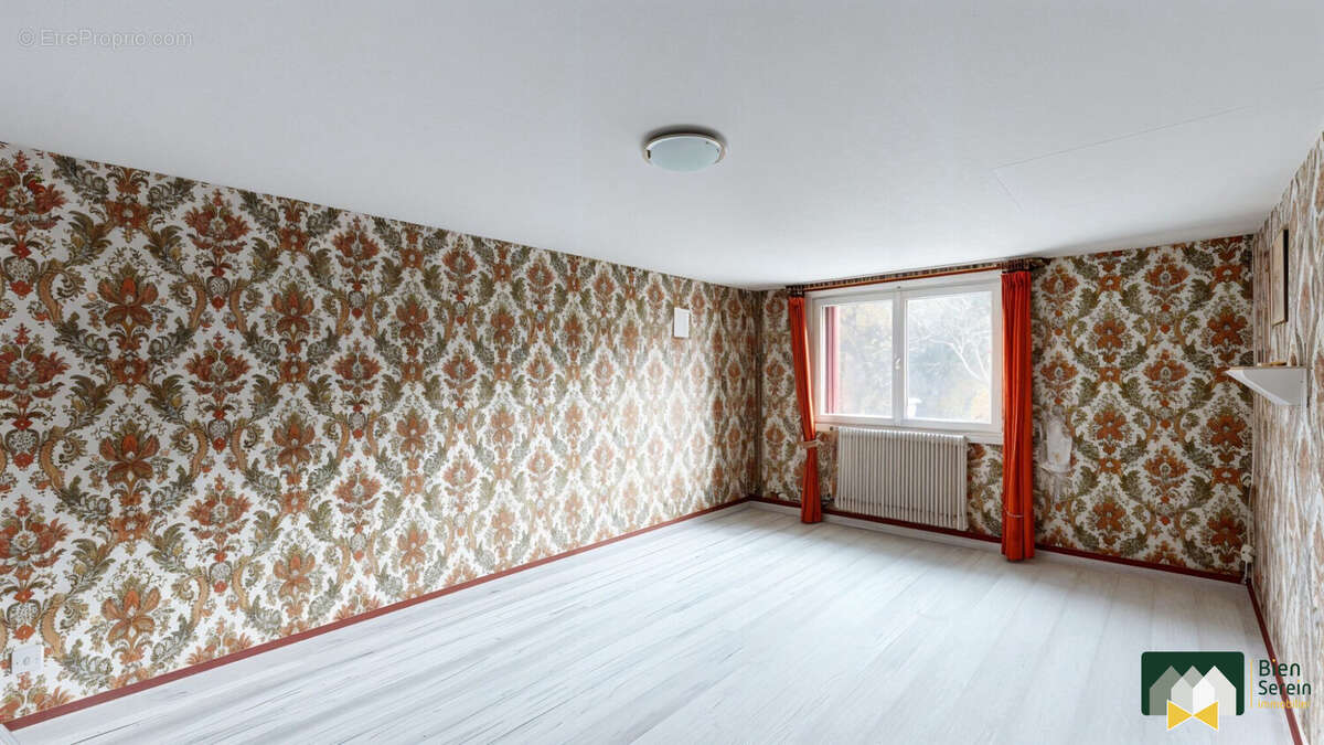 Maison à MAINVILLIERS