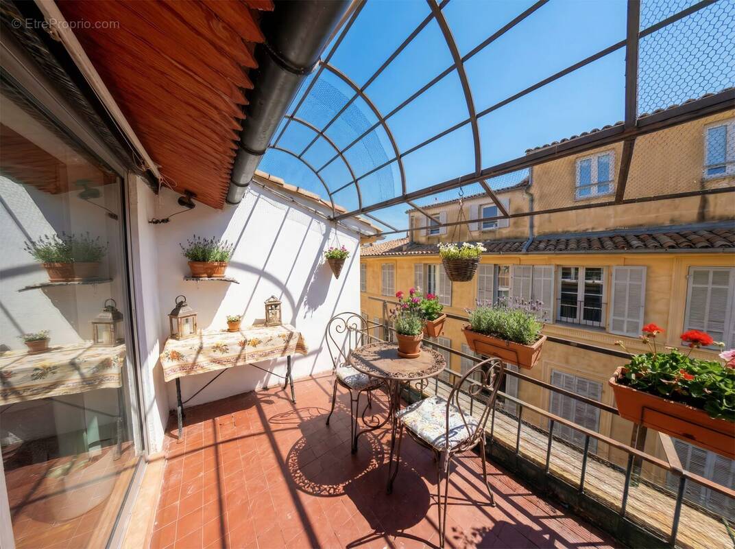 Appartement à AIX-EN-PROVENCE