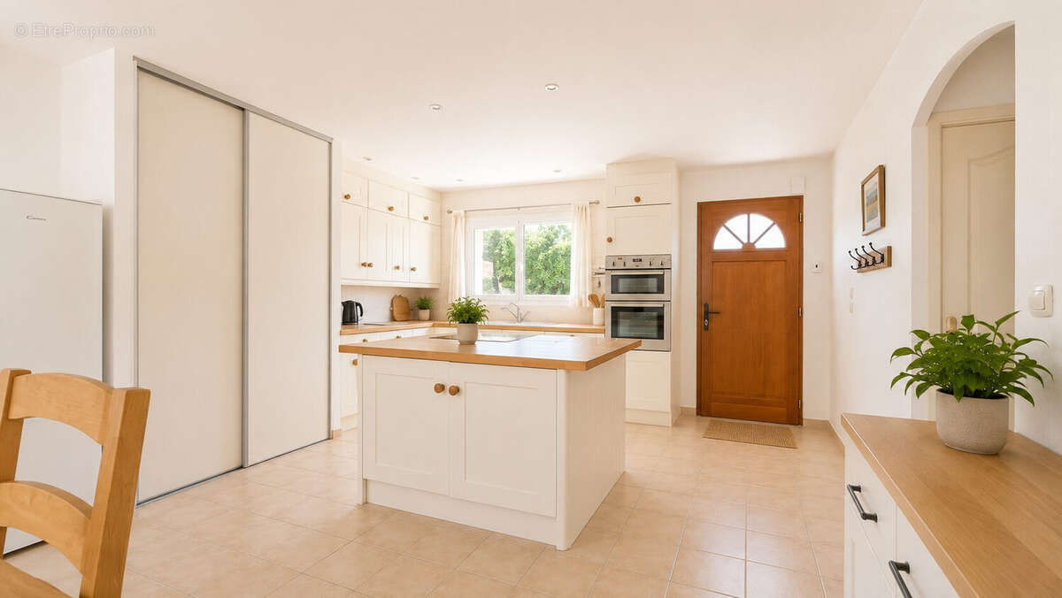 Maison 120 m² à Saint-Augustin  - photo 4