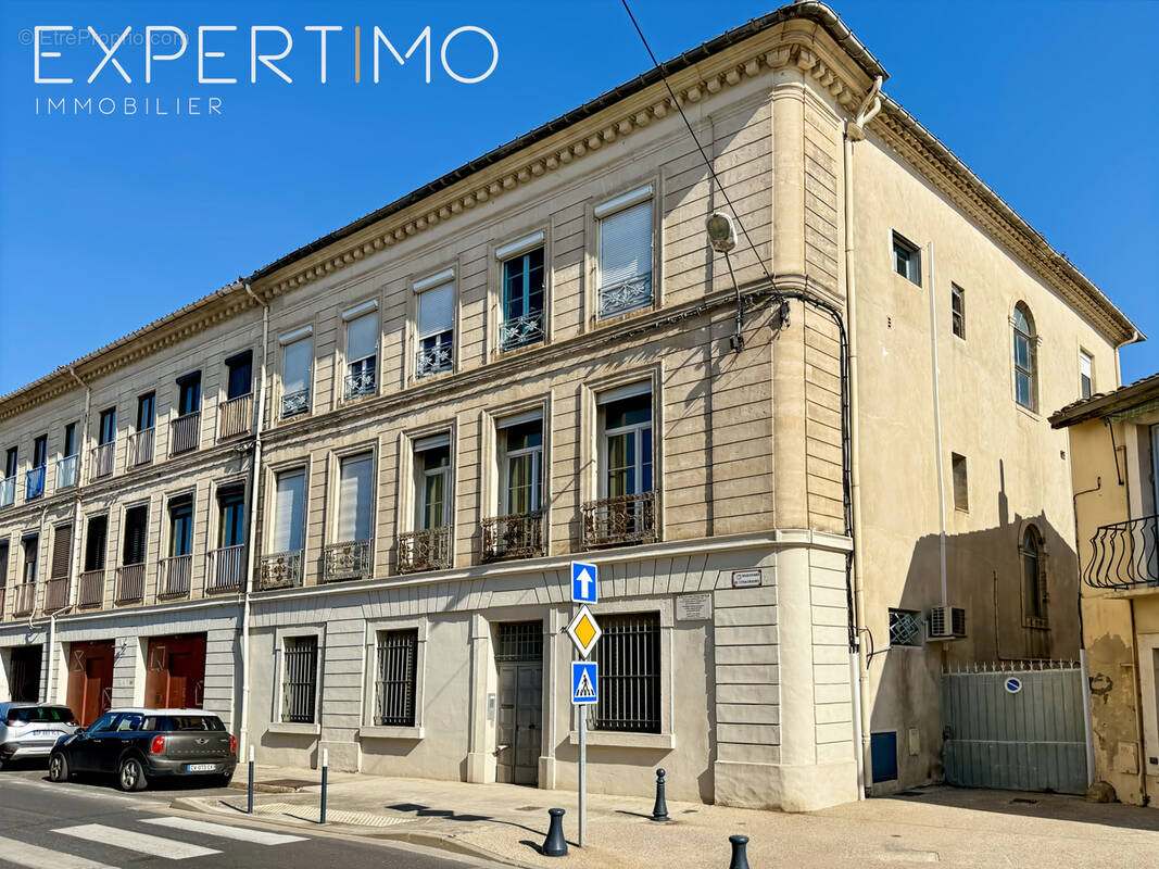 Appartement à LUNEL