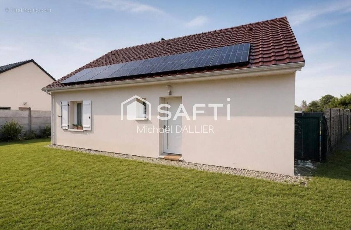 Photo 1 - Maison à MONTIERCHAUME