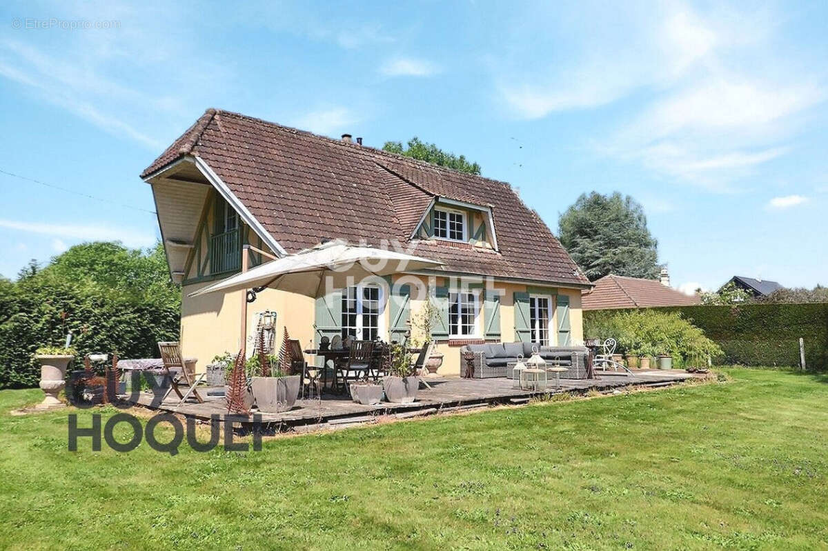 Maison à BERNAY