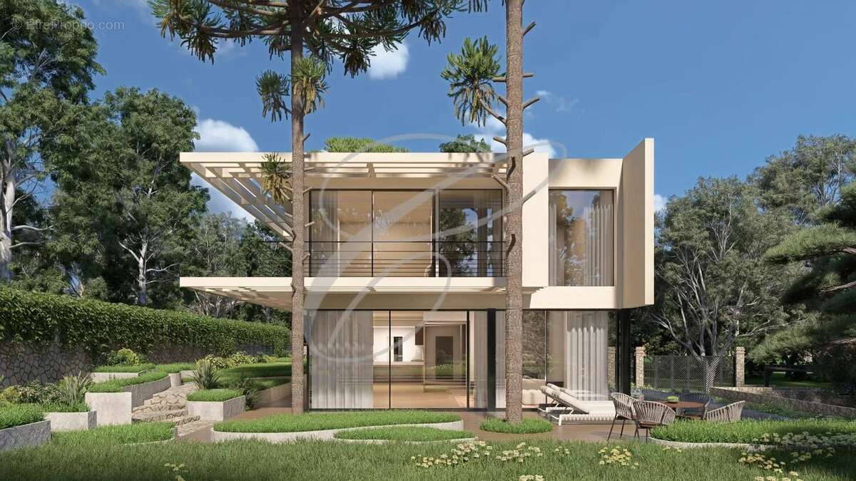 Maison à ROQUEBRUNE-CAP-MARTIN