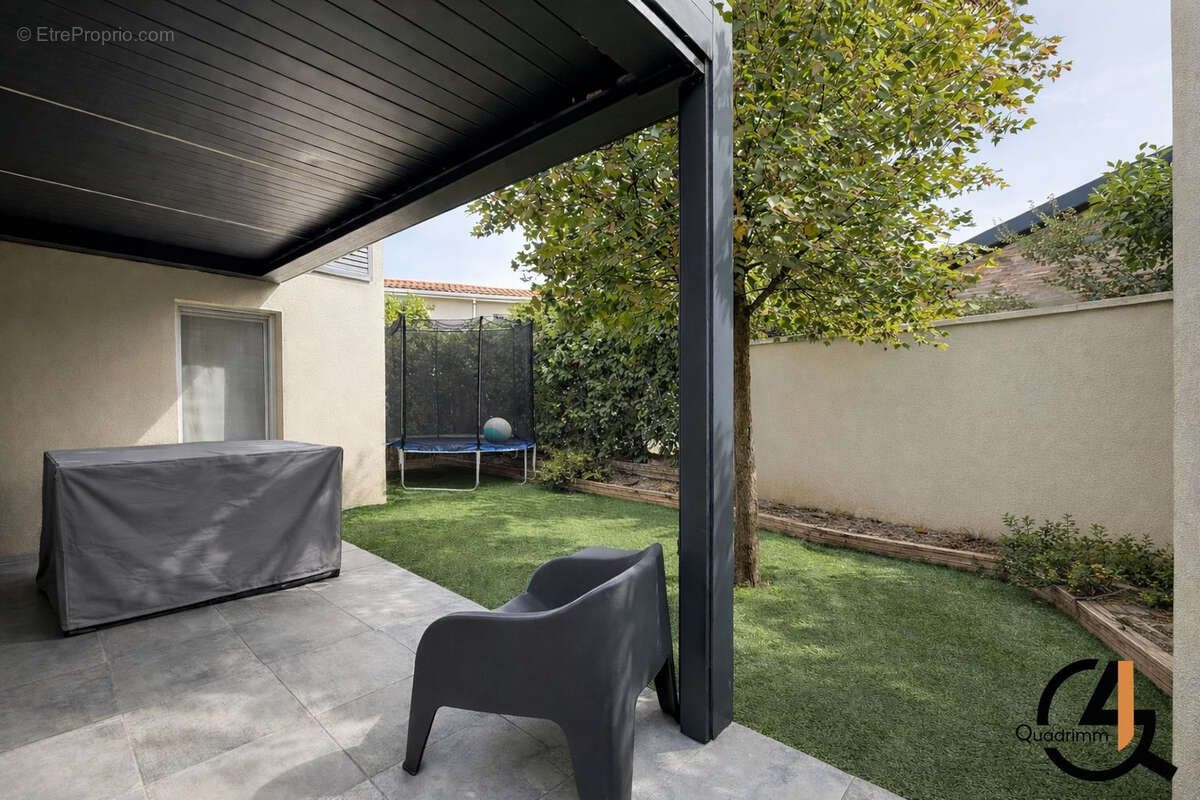 Maison à CASTELNAU-LE-LEZ