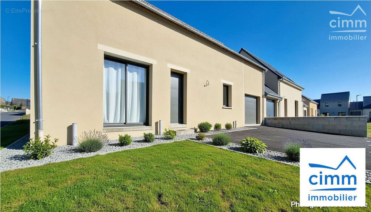 Maison à PLEUGUENEUC