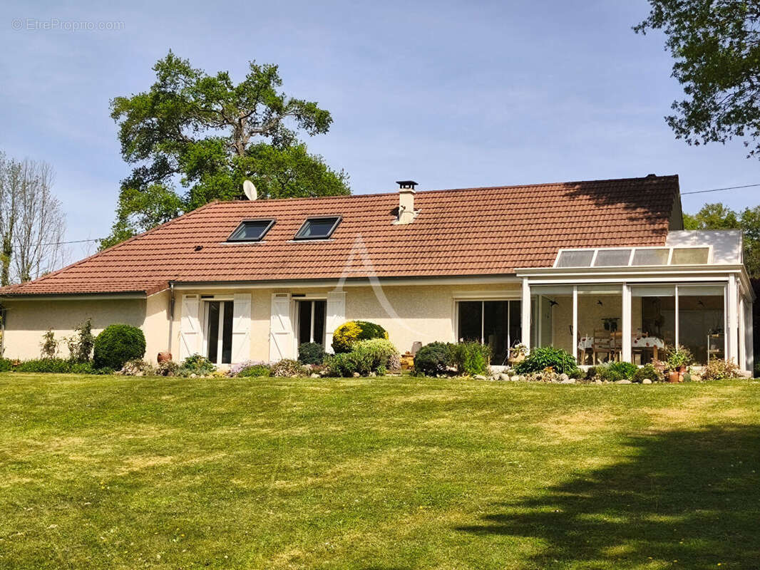 Maison à MAUCOR