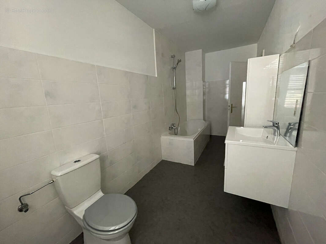 Appartement à SAINT-AMARIN