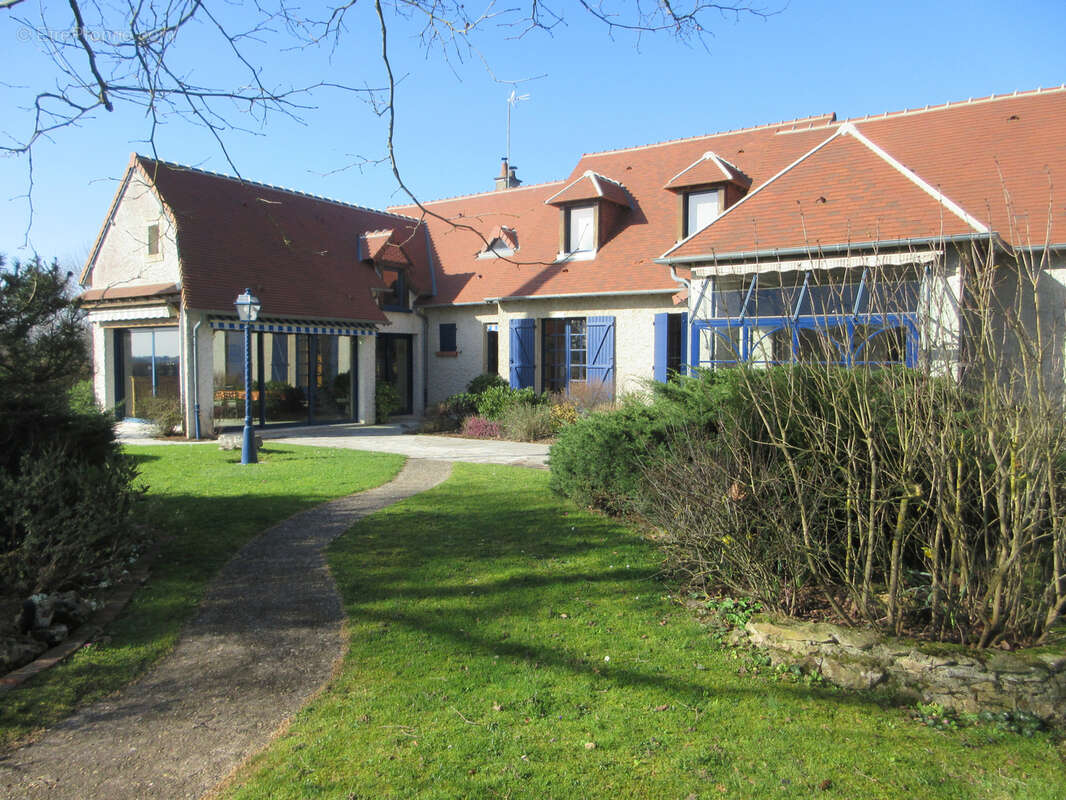 Maison à LE PECHEREAU