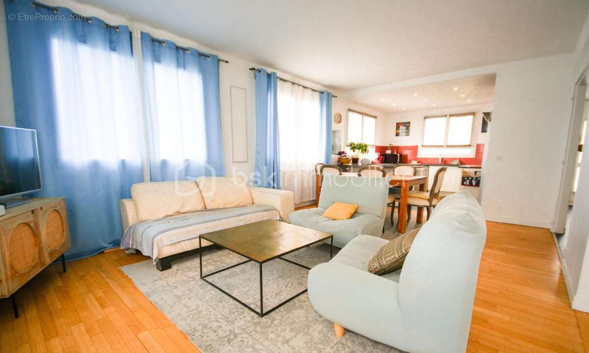 Maison à VAIRES-SUR-MARNE