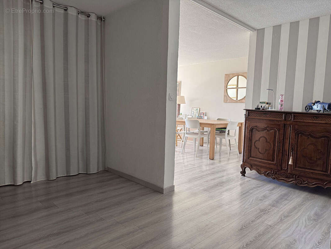 Appartement à LES ANGLES