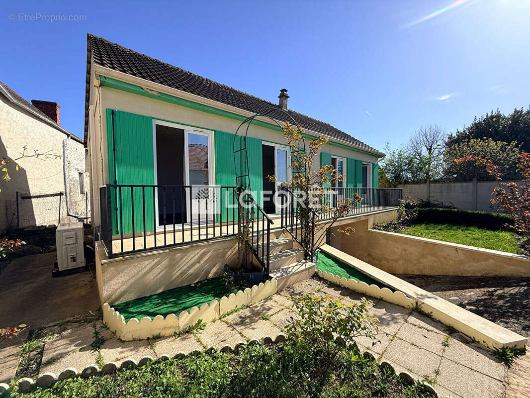 Maison à GUITRANCOURT