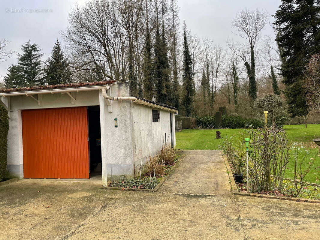 Maison à JOUY-SUR-MORIN