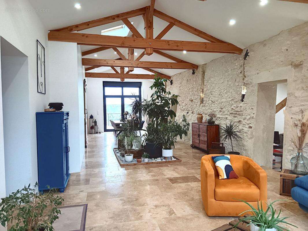 Maison à CAHORS