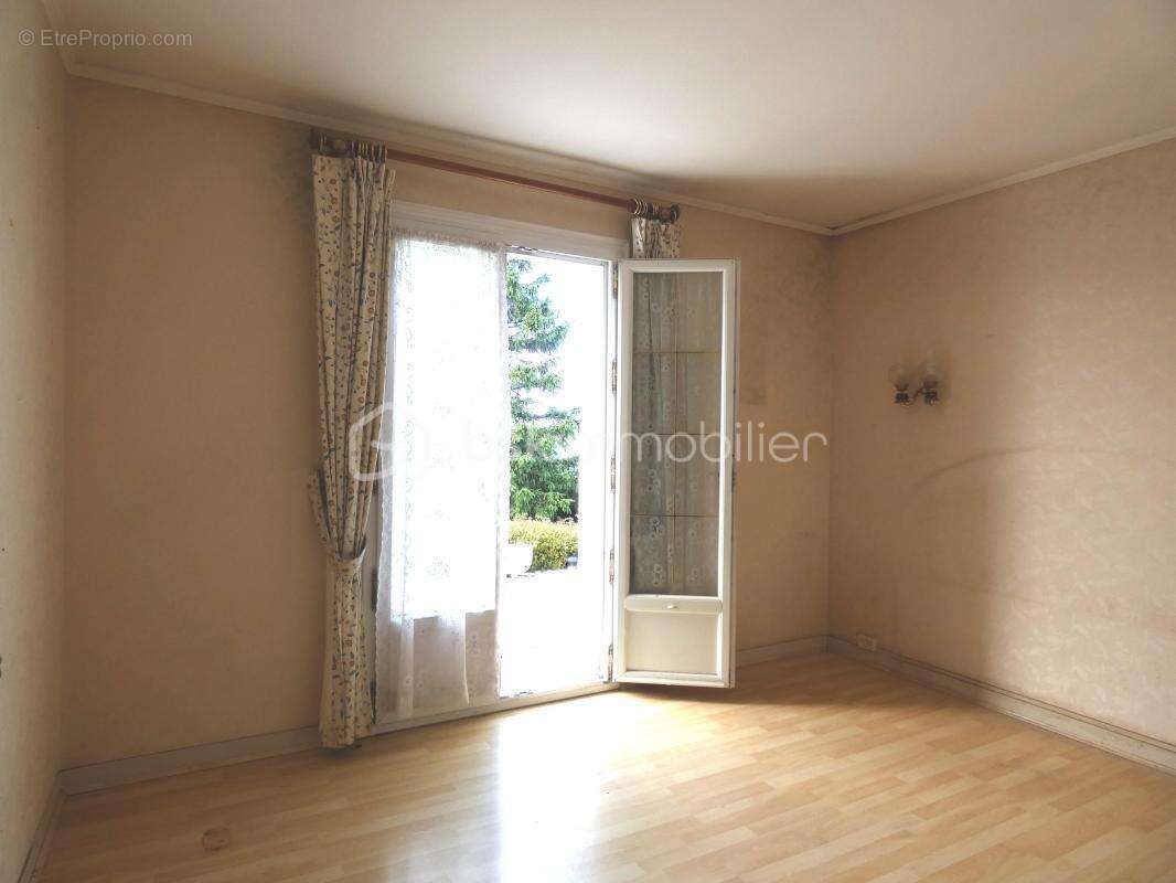 Maison à CHAMBOURG-SUR-INDRE