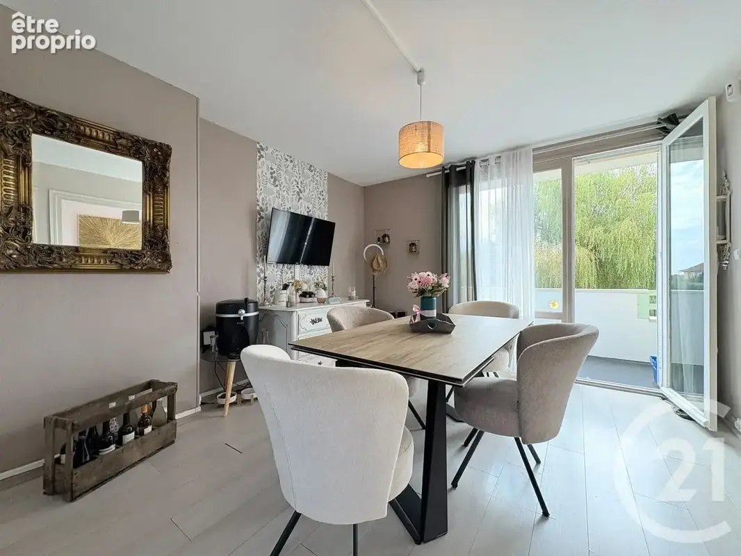 Appartement 5 pièces 78 m² à vendre à Saint-Quentin (02100) - photo 5