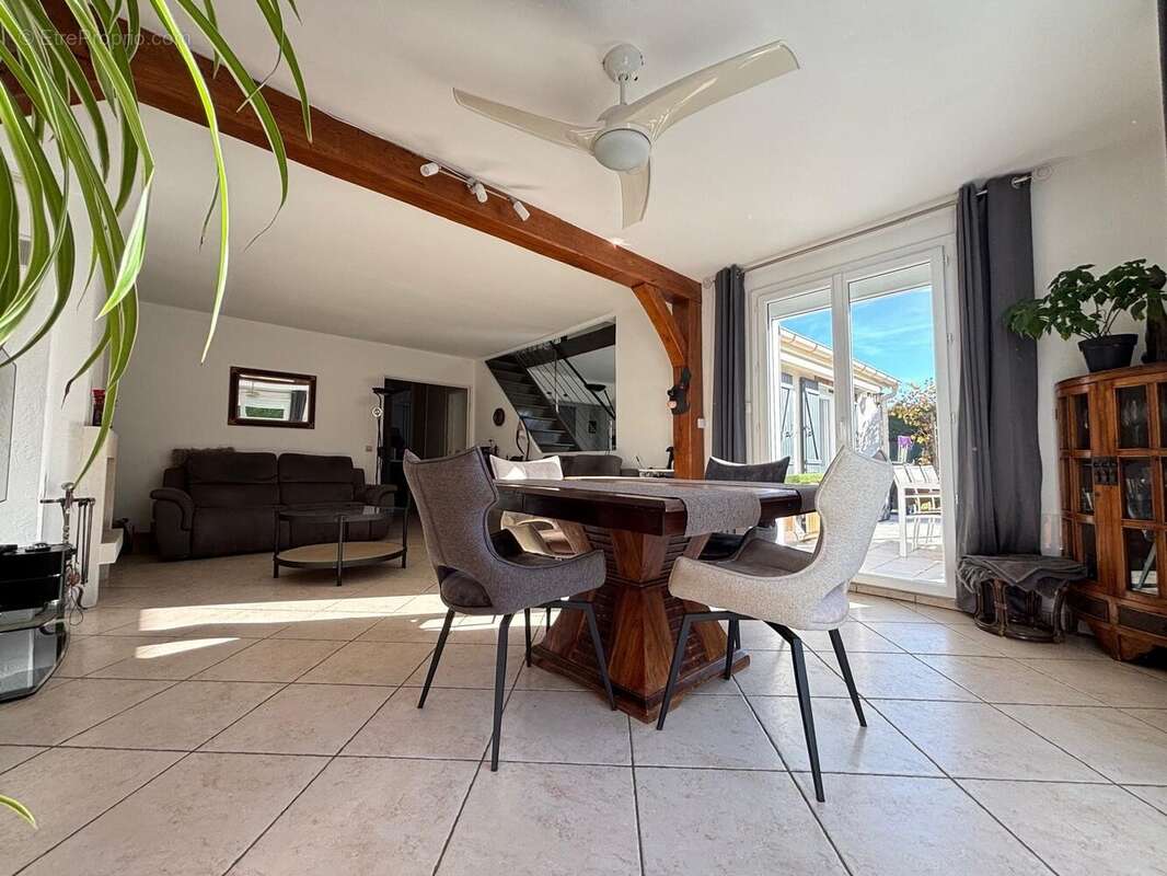 Maison à SAINT-GERMAIN-LES-CORBEIL