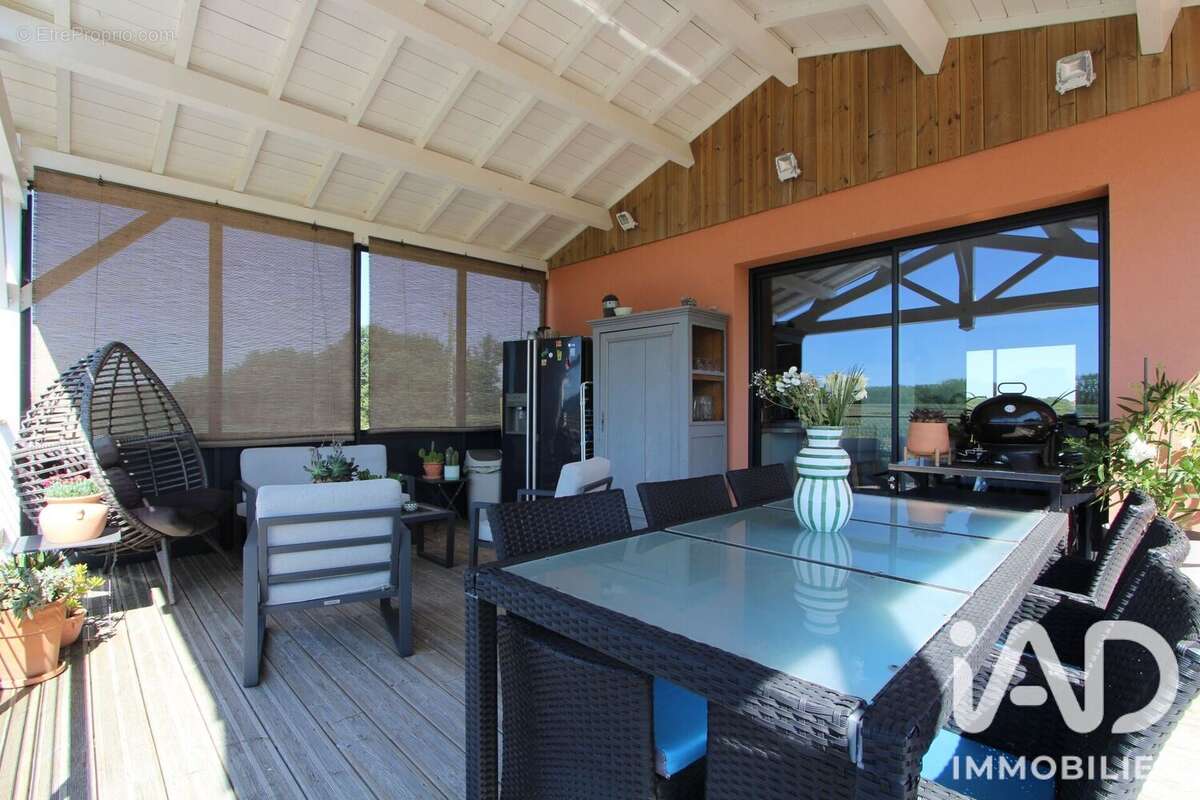 Maison 120 m² à Aizenay  - photo 2