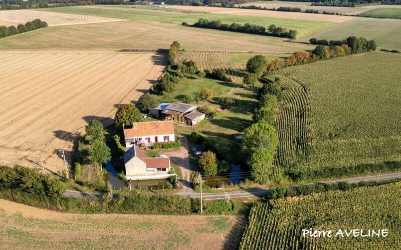 Maison à AUTHON-DU-PERCHE
