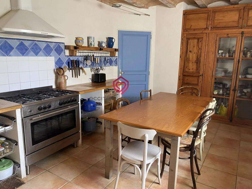 Maison à MONTSERET