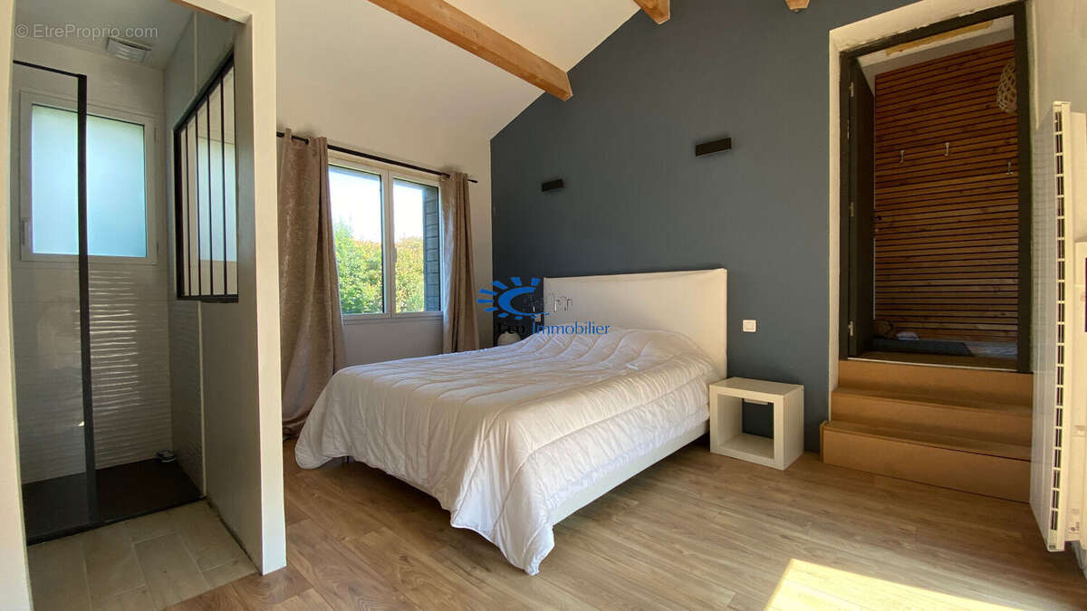 Exclusivite l'houmeau maison 5 chambres, garage + studio independant - photo 7