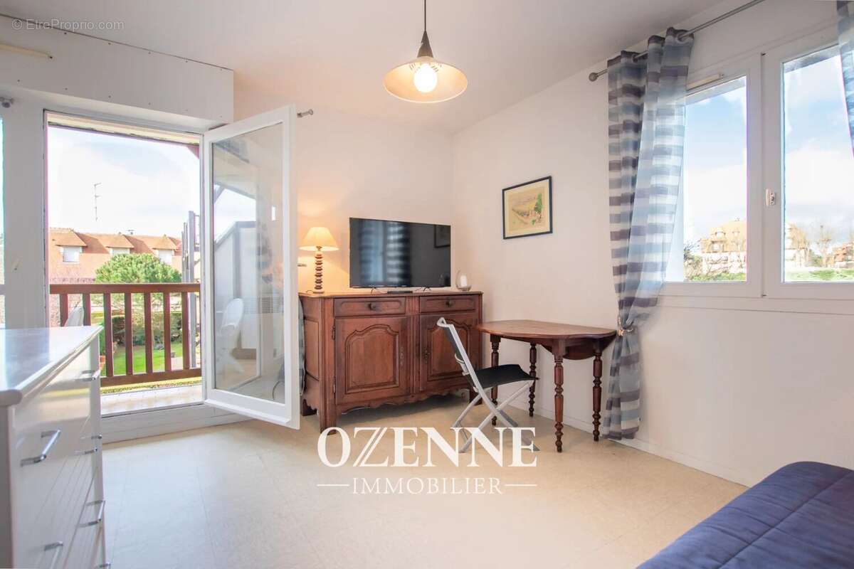 Appartement à TOURGEVILLE