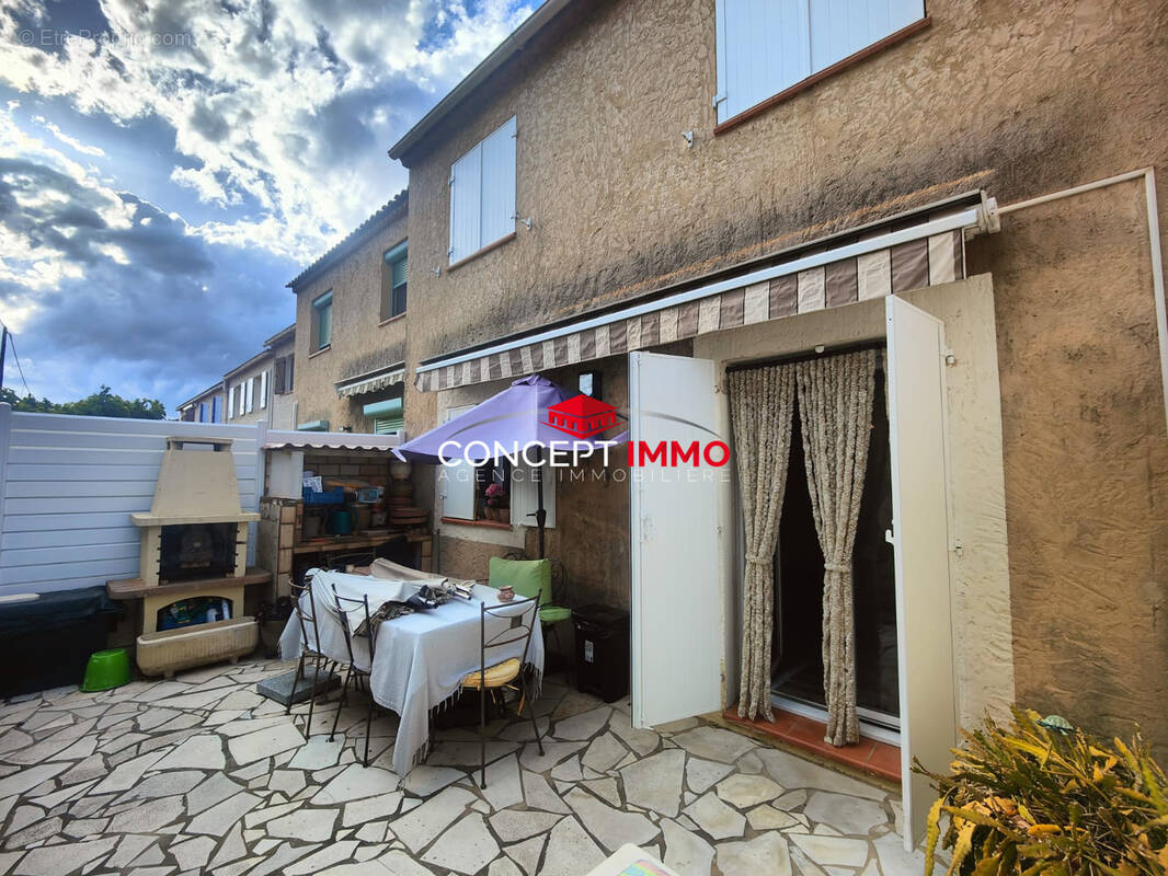 Maison à LA CRAU
