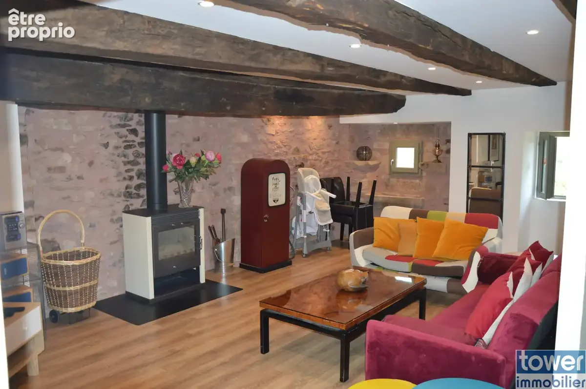 À lassouts, maison de caractère entièrement rénovée avec vue panoramique sur l’aubrac - photo 5