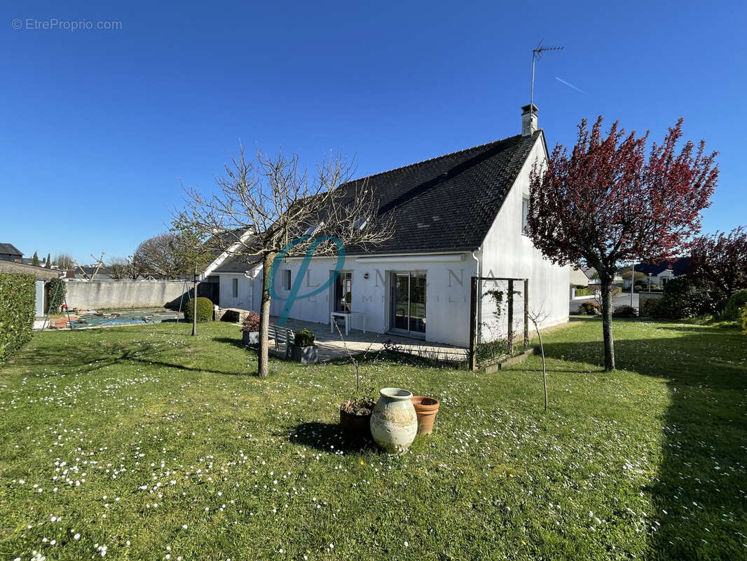 Maison à SAINT-GEREON