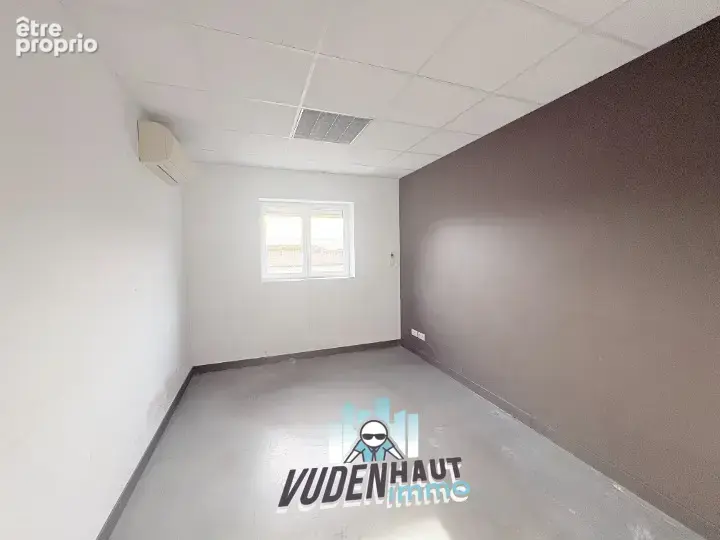 Commerce 940 m² à Plaisance-Du-Touch  - photo 62