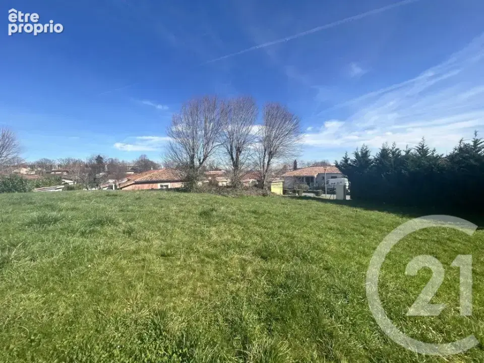 Terrain 800 m² à Boulogne-Sur-Gesse  - photo 4