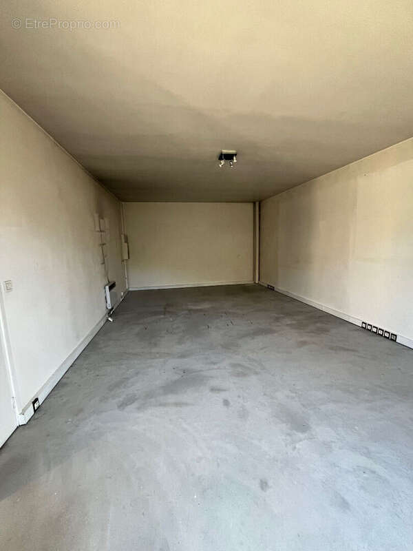 Commerce à SAINT-GERMAIN-EN-LAYE