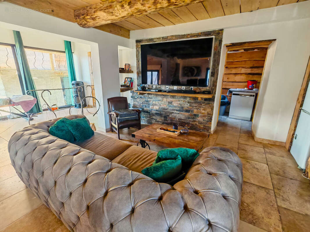 Photo 9 - Maison à LANTOSQUE