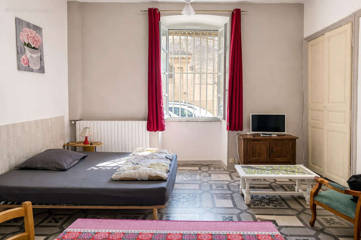 Appartement à BOURG-SAINT-ANDEOL