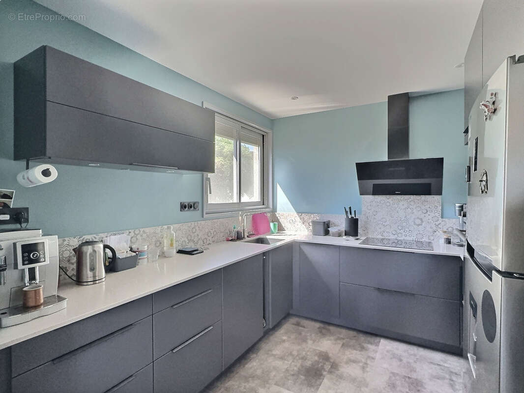 Appartement à CASTELNAU-LE-LEZ