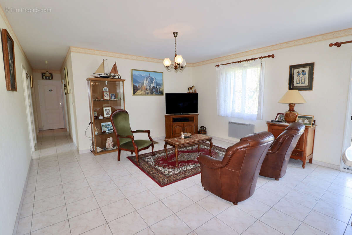 Maison 110 m2 17132 Meschers sur Gironde - photo 3