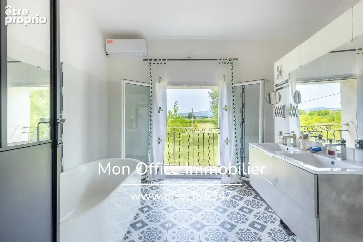 Référence : 7351-SJO - MAS en pierre dans le Vaucluse (84380)+ maison d'invités, remises, piscine, authenticité et calme - photo 24