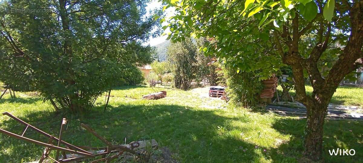 Maison à SAINT-FLORENT-SUR-AUZONNET