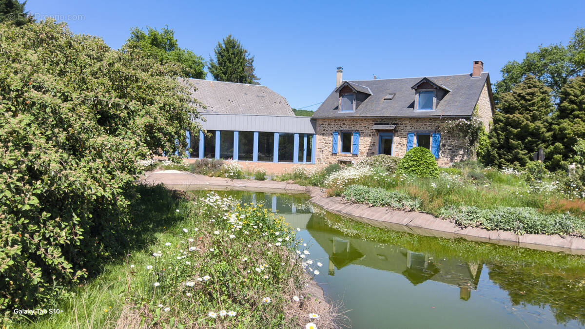 Maison à CHAMBERET