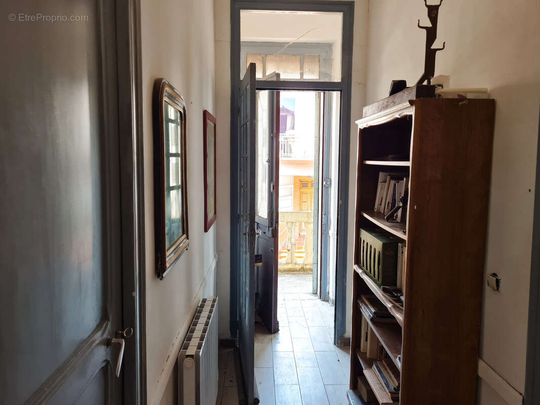 A vendre maison de ville avec jardin à 5mn du cœur de Céret. - photo 5