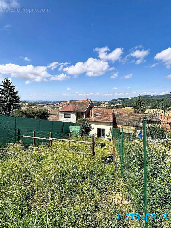 Maison 90 m² à Villecheneve  - photo 4