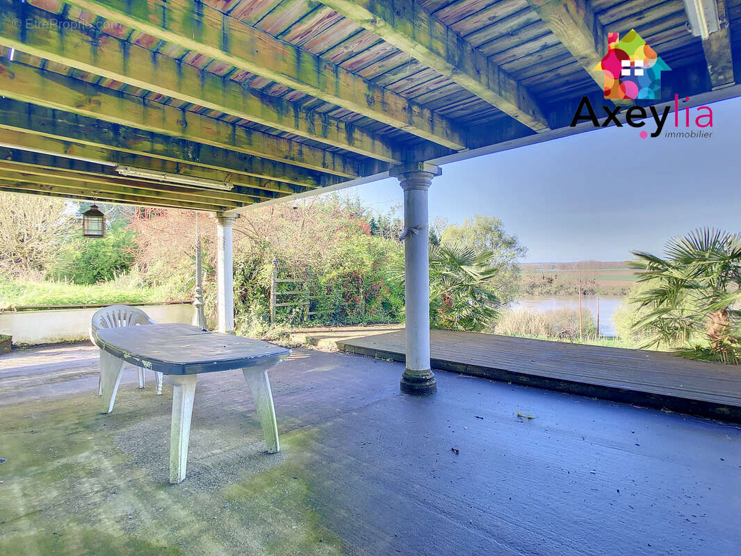 A vendre- perrigny sur loire- maison avec vue imprenable sur la loire - photo 12