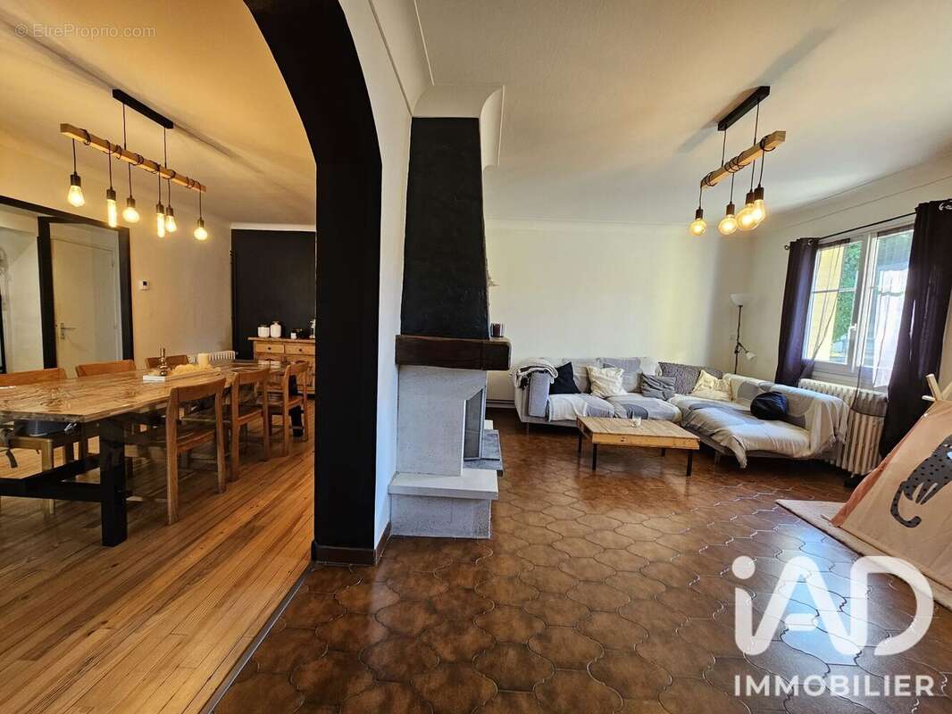 Maison 120 m² à Arudy  - photo 3