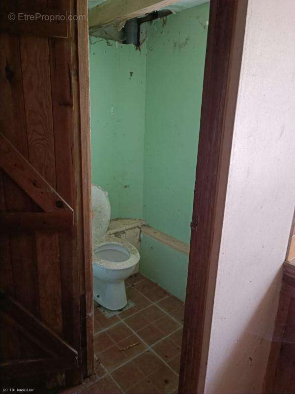 Beau Projet de Rénovation dans un Beau Hameau de Nanteuil-en-Vallée - photo 7
