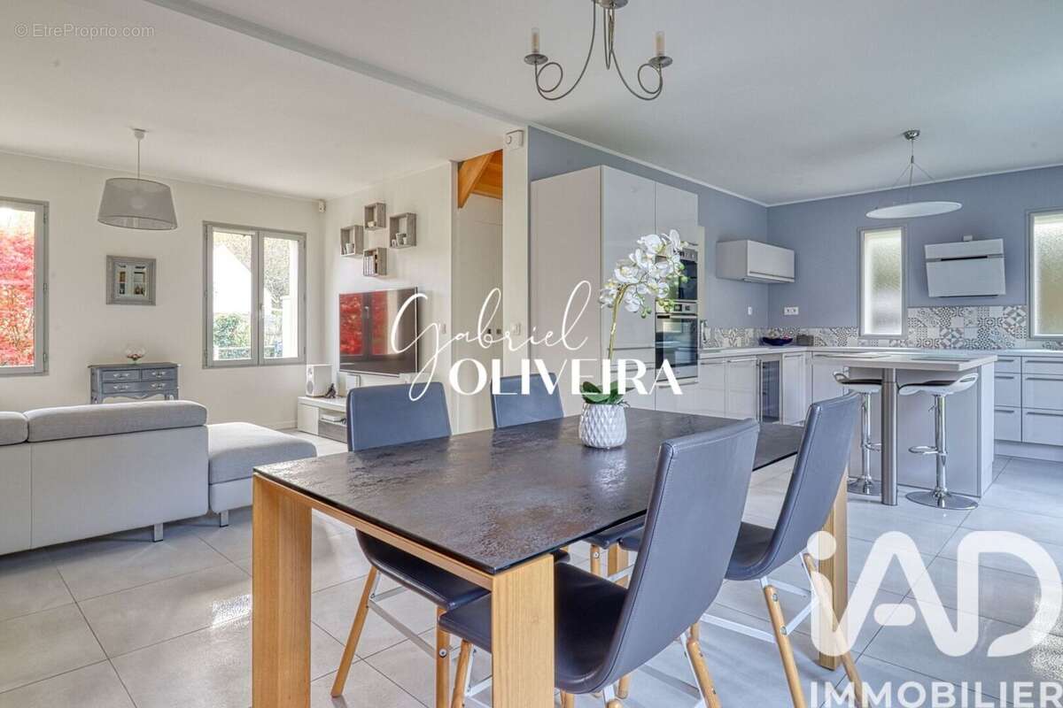 Photo 3 - Maison à VIARMES