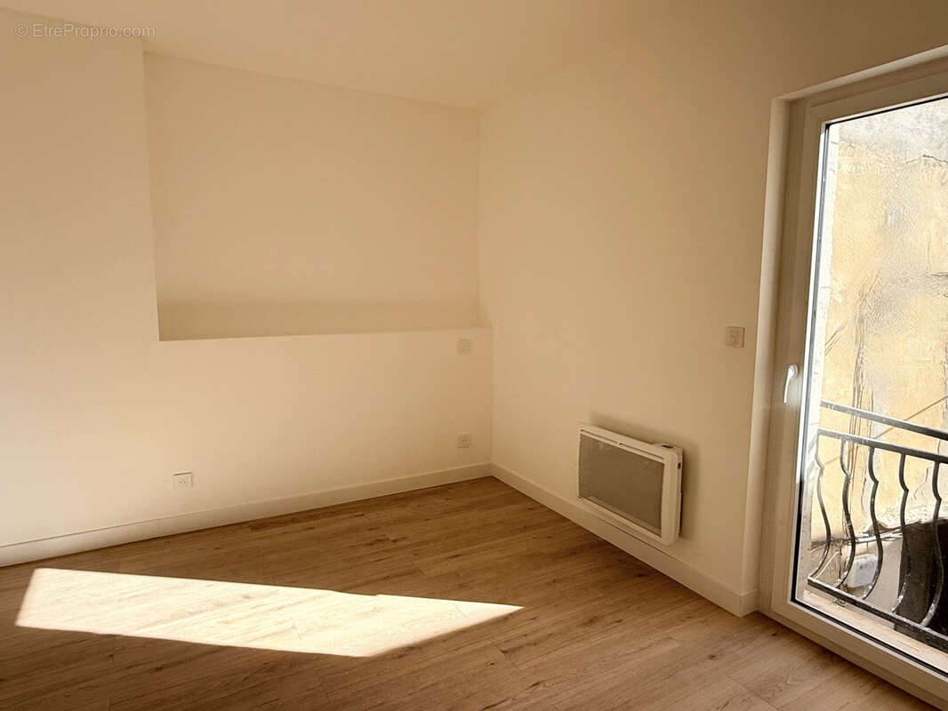 Maison à VILLENEUVE-LES-BEZIERS