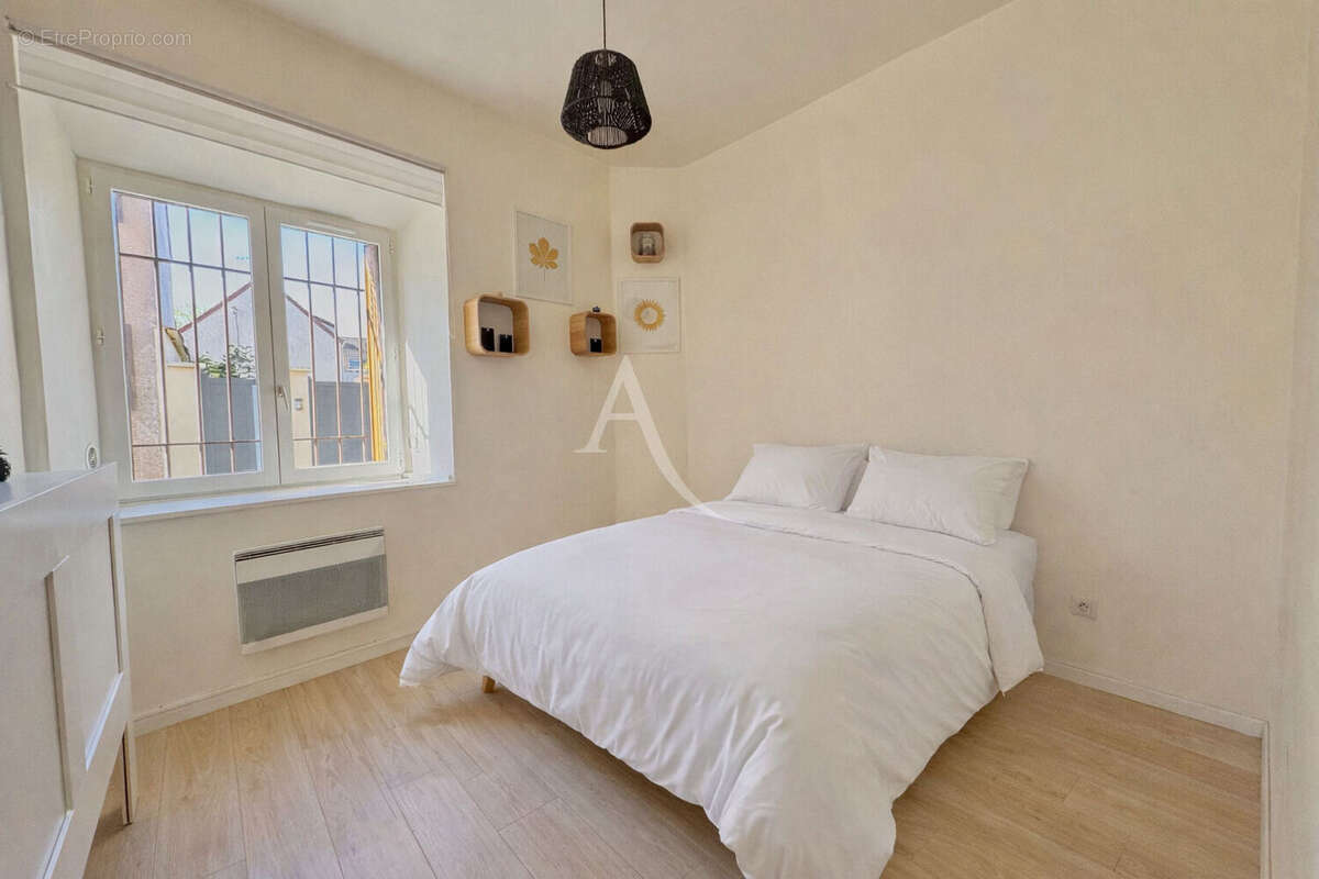 Appartement à OZOIR-LA-FERRIERE