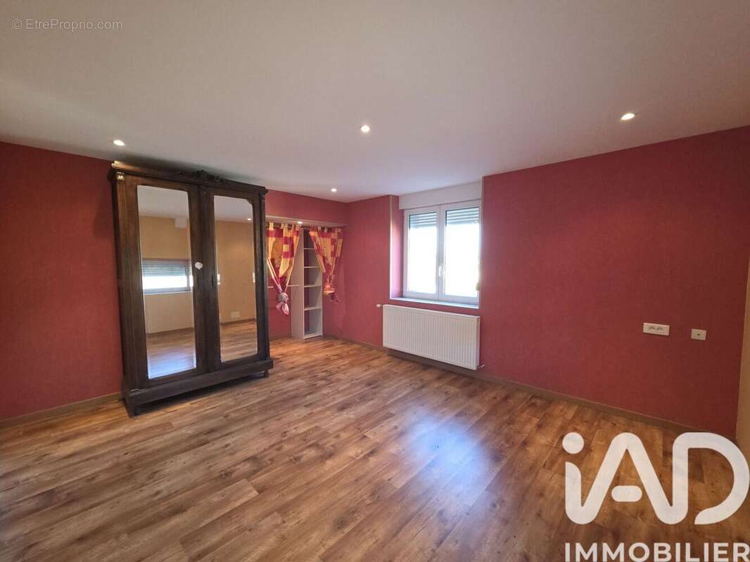 Photo 8 - Maison à VILLE-DEVANT-CHAUMONT