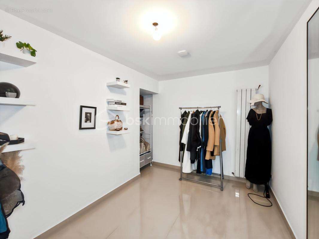 Maison à GOUSSAINVILLE