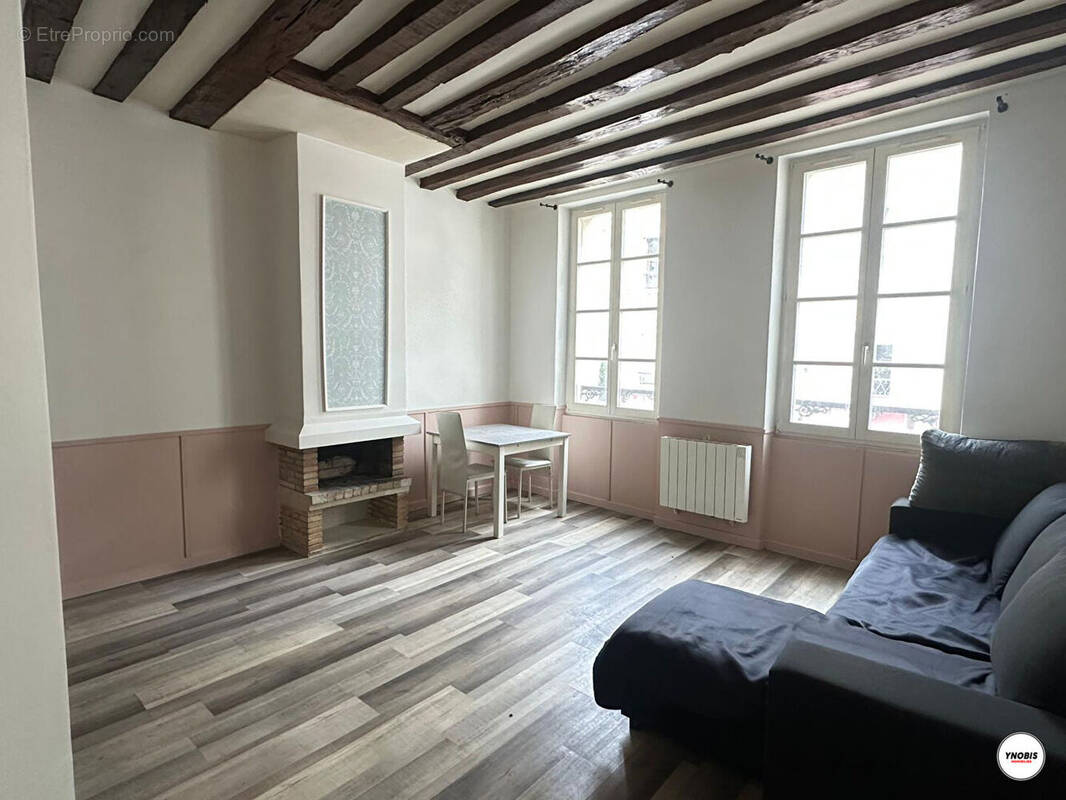 Appartement à MEULAN